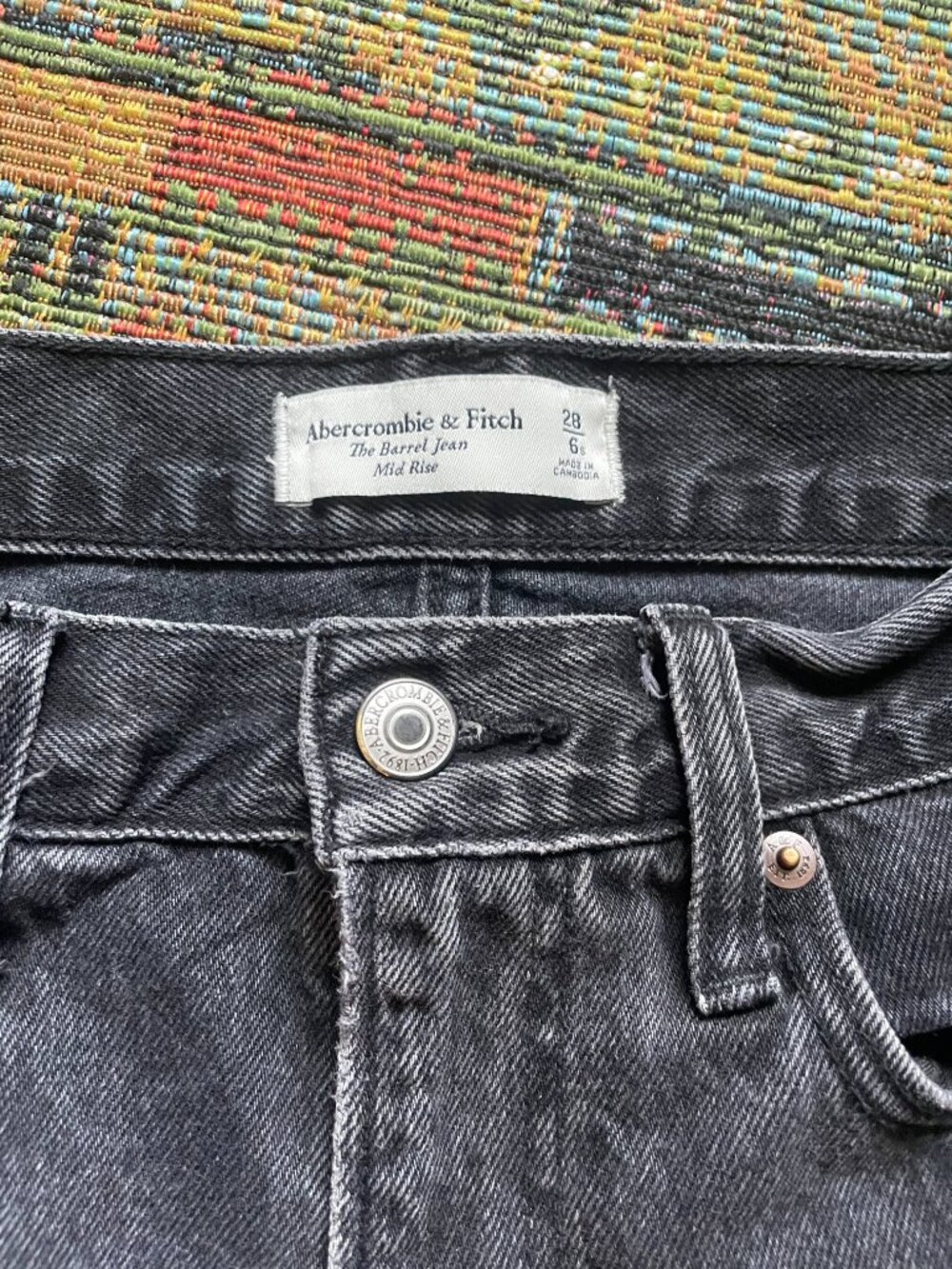 Mid Rise Barrel Jean - Picture 3 of 4